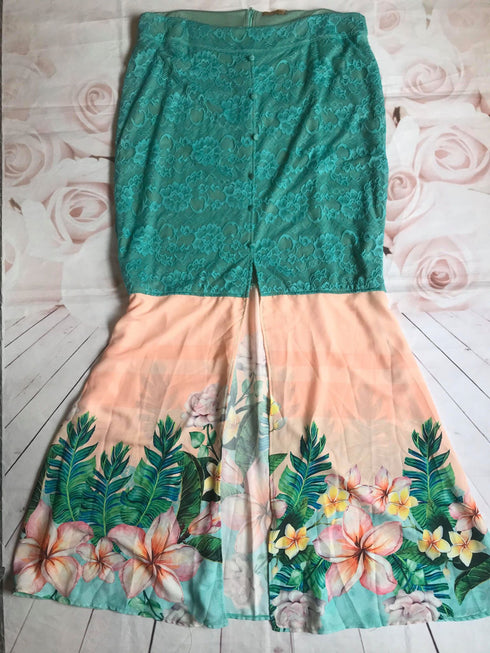 Saia de Renda Carmela