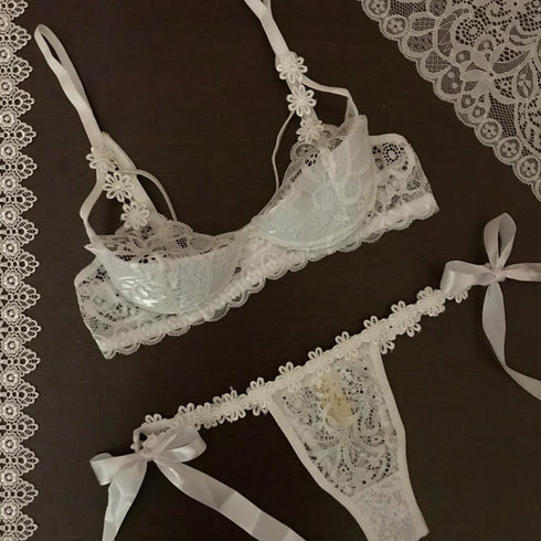 .CONJUNTO SEM BOJO TIRAS E PEROLAS