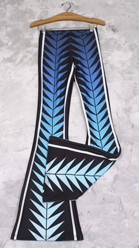 Calça Flare - MondaBelle 💫