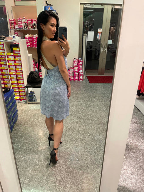 Vestido em viscose Santíssima azul de gola💫