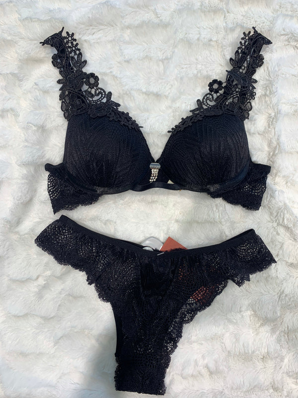 Conjunto em renda Del Laras