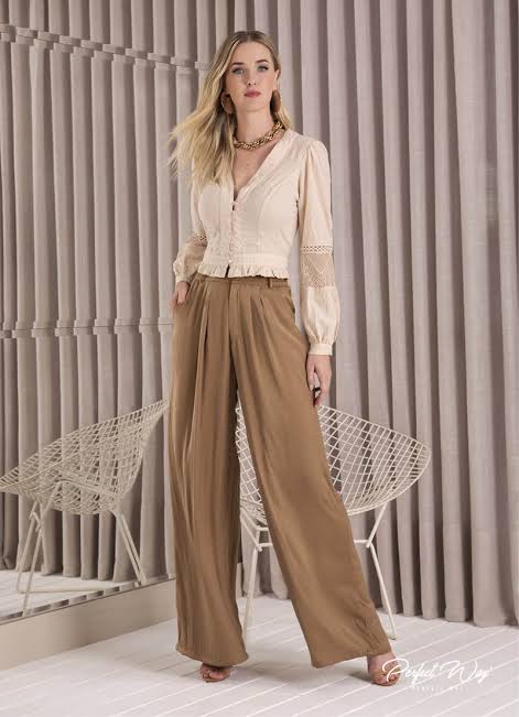 …Cropped com recorte de renda Perfect Way 34095,