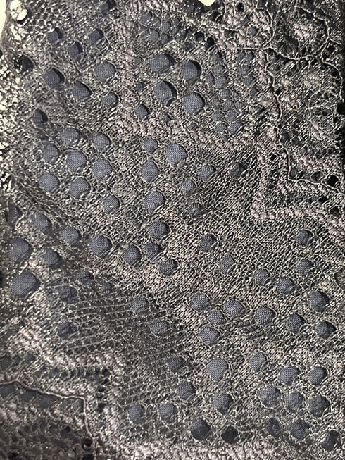 …Calcinha laser com renda na traseira