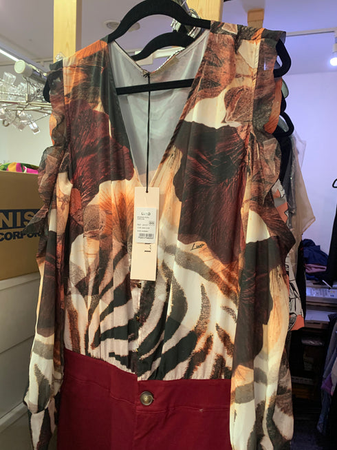 MACACÃO ROSA CAROLINA💫