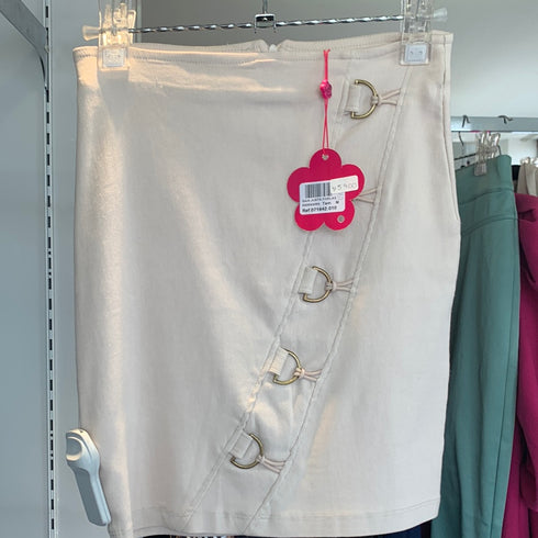 Saia Justa com bastante Lycra e detalhes de Fivelas 💫