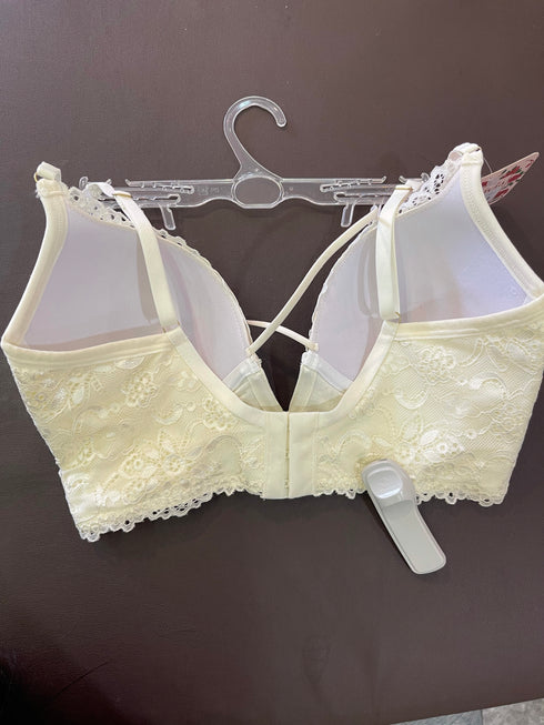 .Sutiã decote V na cor Marfim Karícia