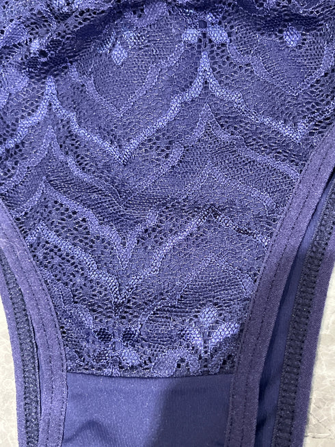 Calcinha de renda estiloso