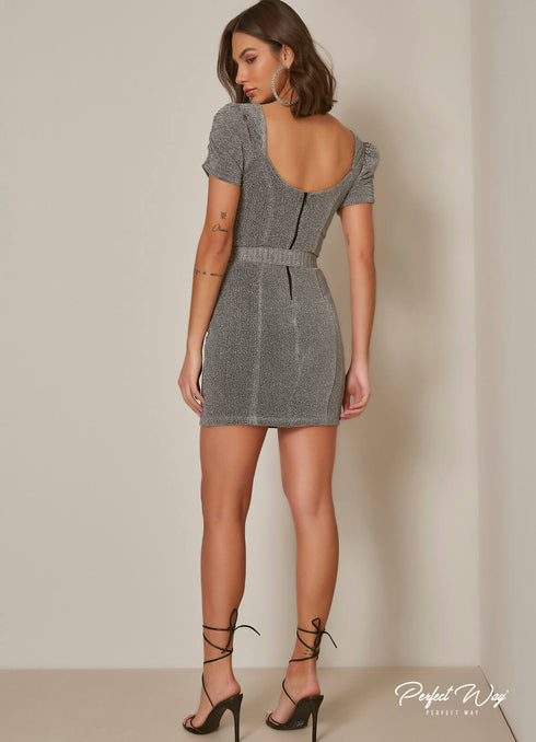 Vestido Justo com Mini Fenda 16115,