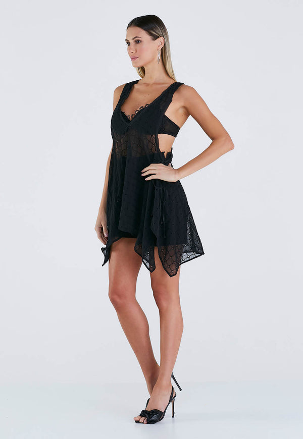 VESTIDO SOLTO SOBREPOSIÇÃO + TOP + SHORTS HOTPANTS💫