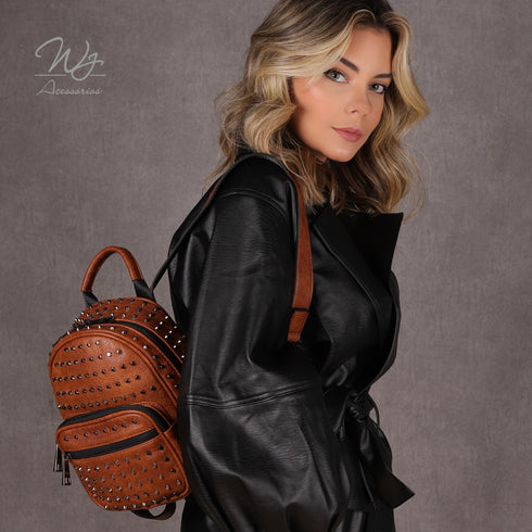 Mochila média com spikes