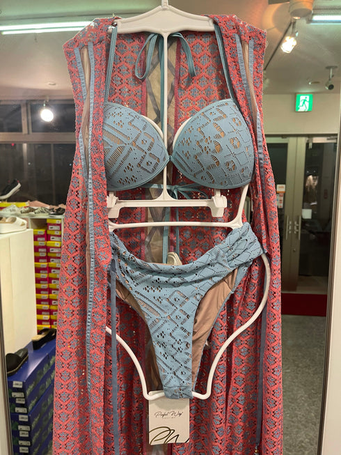 Conjunto biquíni de renda + saída de praia✅🅰️