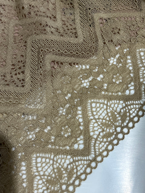 …Calcinha laser com renda na traseira