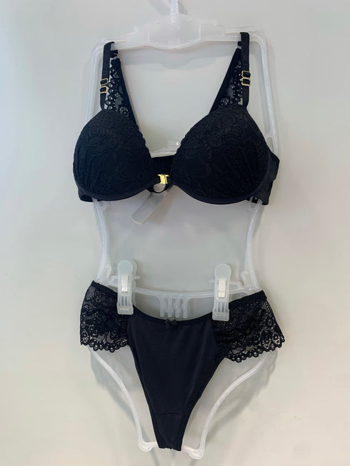 .Conjunto Nadador em Renda Karicía