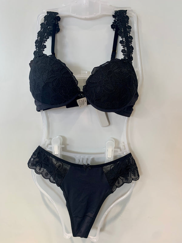 Conjunto Alças Bordadas Karícia