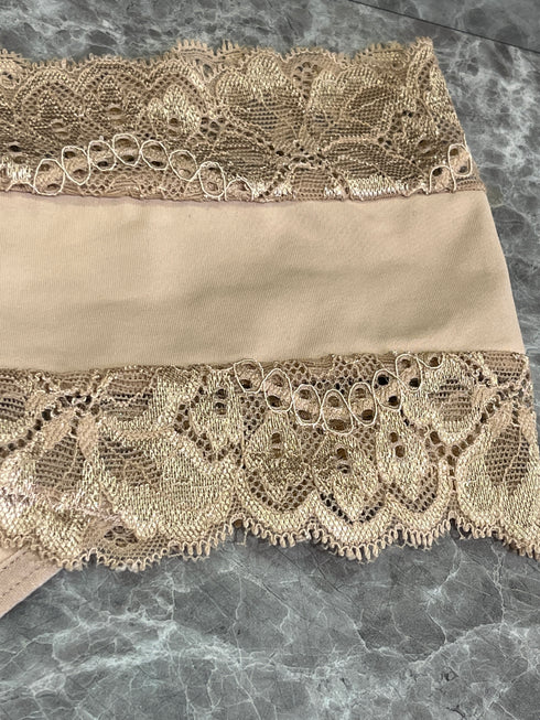 Calcinha em microfibra com renda