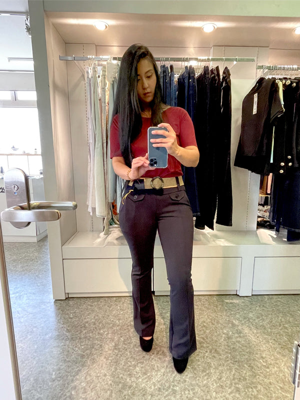 Calça Preta com Cinto Montaria💫