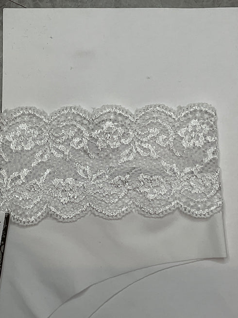 …Calcinha corte a laser renda na pala