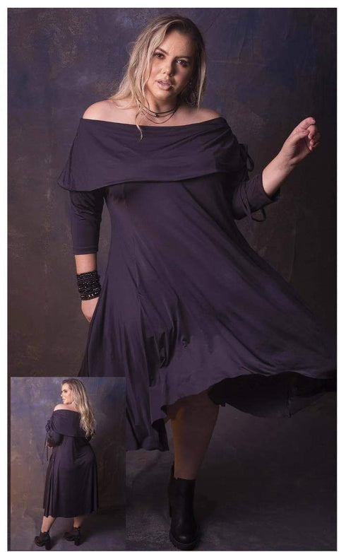 Plus Size Vestido Preto amplo ombro a ombro Ferreira e Morezzi 28175💫