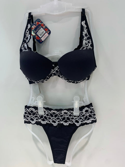 .Conjunto renda bicolor Karicía ️