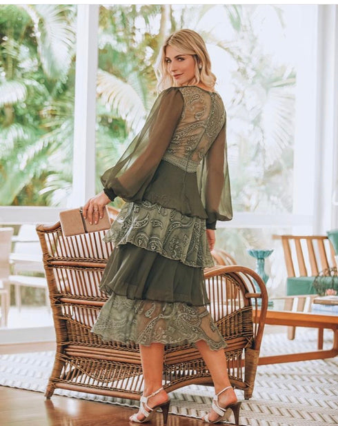 Vestido Midi em Organza Bordada 3429 ️