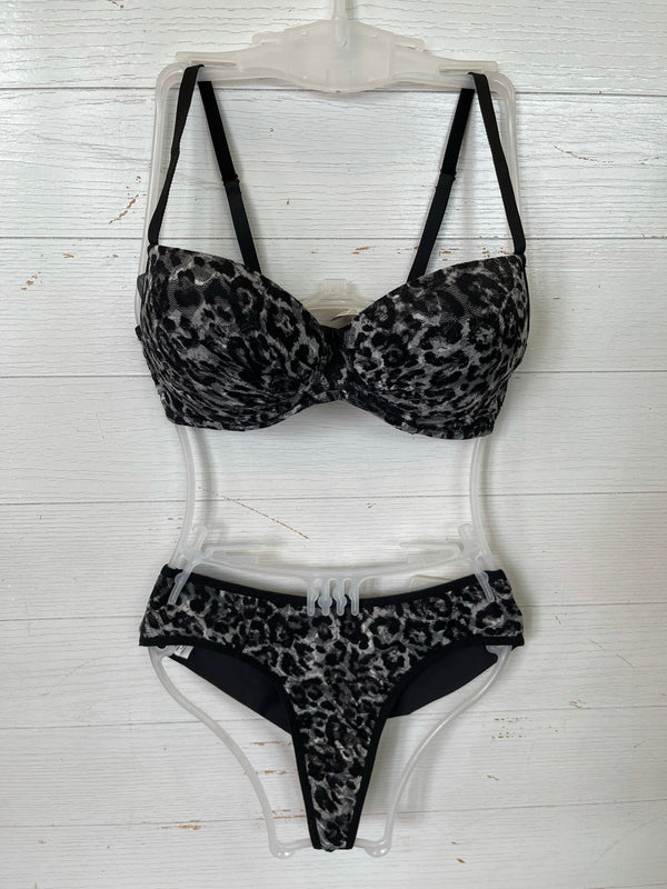 .Conjunto Laise estampado Karícia