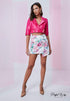 Conjunto blazer pink e shorts floral