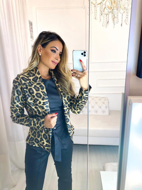 CASACO EVELLYN •COURO ECOLÓGICO •260✅🅰️